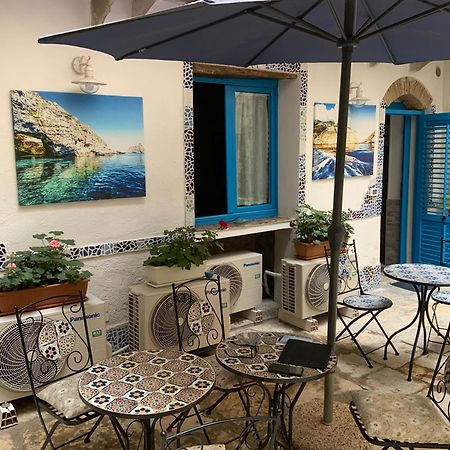 Hotel Cortile Azzurro Trapani Esterno foto